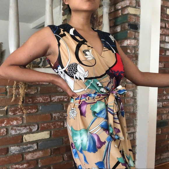 SOLD Vintage 1970s Hippie Boho Floral Dress by Mis Tique of California - Picture 6 of 9